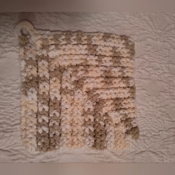 NWOT Set of 4 knitted kitchen cloths - Picture 3 of 9